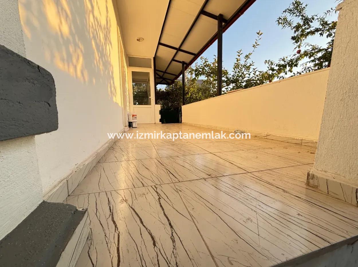 Freistehender Parkplatz Garten 4 1 Triplex Zum Verkauf In Doğanbey