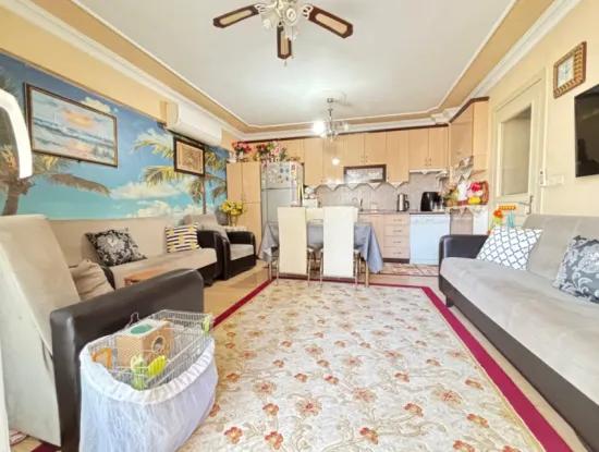 150 M Breite Gebaute 2 1 Wohnung Zum Verkauf Im Zentrum Von Ürkmez