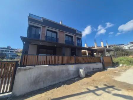 Doğanbeyde Meerblick Brandneue Villa Mit Parkplatz 2 1 Villa Zum Verkauf