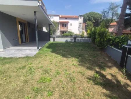 Ürkmez 3 1 Villa Zu Verkaufen Mit Großem Garten Am Meer