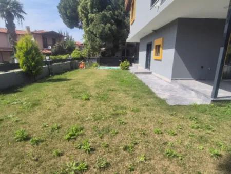 Ürkmez 3 1 Villa Zu Verkaufen Mit Großem Garten Am Meer