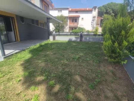 Ürkmez 3 1 Villa Zu Verkaufen Mit Großem Garten Am Meer