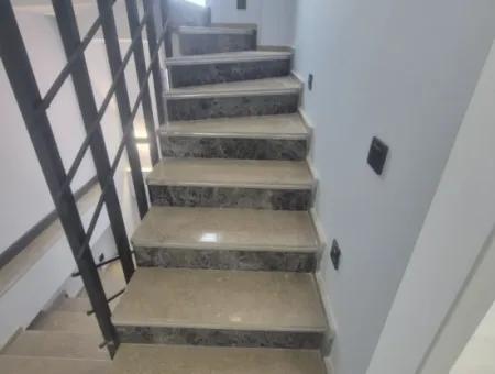 Ürkmez 3 1 Villa Zu Verkaufen Mit Großem Garten Am Meer