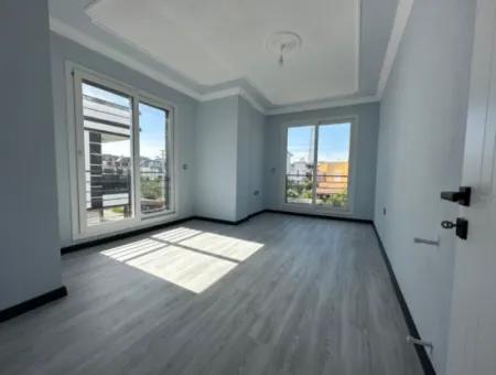 Freistehende Villa Auf 300 M2 Grundstück In Izmir Seferihisar Cumhuryet Mah