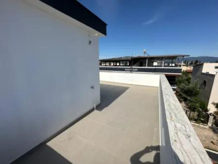Freistehende Villa Auf 300 M2 Grundstück In Izmir Seferihisar Cumhuryet Mah