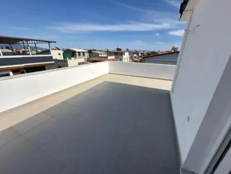 Freistehende Villa Auf 300 M2 Grundstück In Izmir Seferihisar Cumhuryet Mah