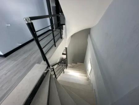 Freistehende Villa Auf 300 M2 Grundstück In Izmir Seferihisar Cumhuryet Mah