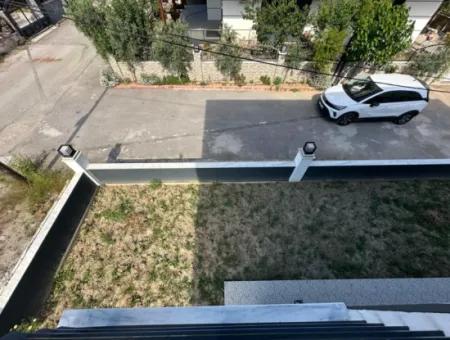 Freistehende Villa Auf 300 M2 Grundstück In Izmir Seferihisar Cumhuryet Mah