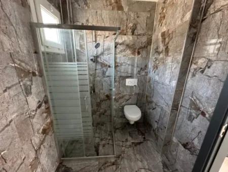 Freistehende Villa Auf 300 M2 Grundstück In Izmir Seferihisar Cumhuryet Mah