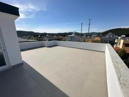 Freistehende Villa Auf 300 M2 Grundstück In Izmir Seferihisar Cumhuryet Mah