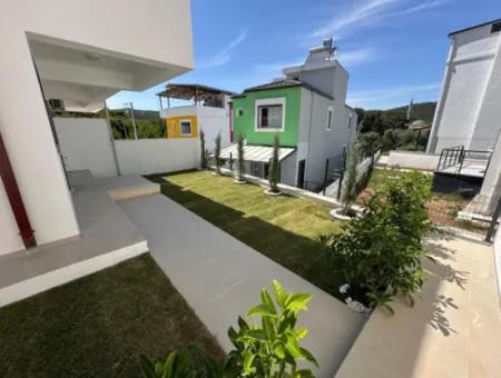 Sommerhaus Zu Verkaufen In Izmir Seferhisar Payamli 3 1 Garten
