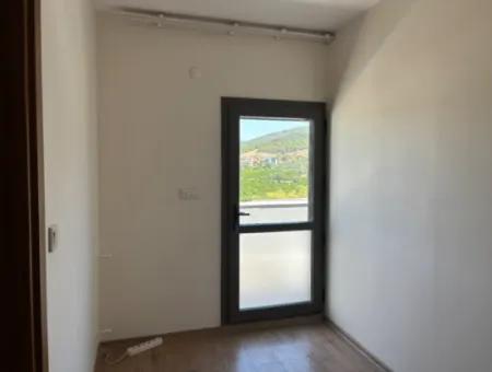 Izmir Seferihisar Mersinalani Mah.de 2 1 Geräumige Maisonette-Wohnung In Der Nähe Des Meeres