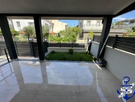 3 1 Villa Zum Verkauf Mit Parkplatz In Doğanbey Payamlı Zentrum