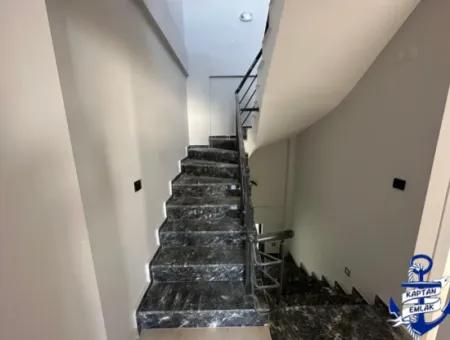 3 1 Villa Zum Verkauf Mit Parkplatz In Doğanbey Payamlı Zentrum