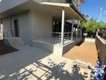 2 1 Villa Zum Verkauf In Doğanbey Payamlı Zentrum