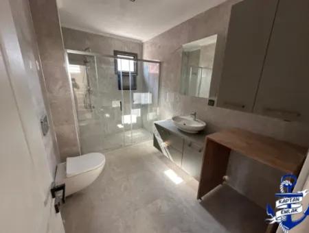 2 1 Villa Zum Verkauf In Doğanbey Payamlı Zentrum