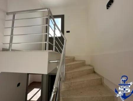 2 1 Villa Zum Verkauf In Doğanbey Payamlı Zentrum
