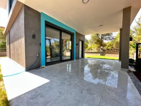 Neu Neu 3 1 Villa Zum Verkauf In 200M2 In Doganbey
