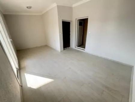 2 1 Lizenzierte Villa Zum Verkauf Mit Garten In Payamlı