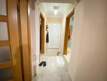 2 1 Wohnung Zum Verkauf In Ürkmez Zentrum Mit Geschlossener Garage Und Garten