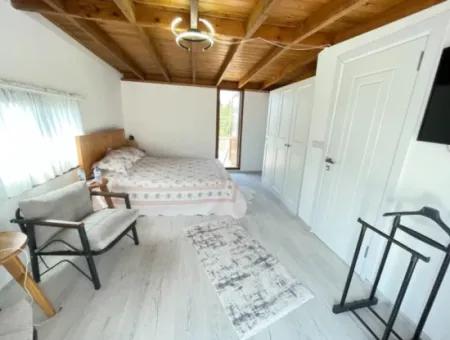 Geräumige 3 1 Villa Zum Verkauf Mit Parkplatz Und Großem Garten In Doganbey