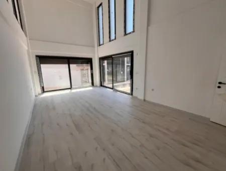 Neubau 2 1 Villa Zum Verkauf In Seferihisar Mit Großem Garten
