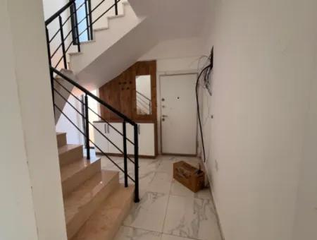 Neubau 2 1 Villa Zum Verkauf In Seferihisar Mit Großem Garten