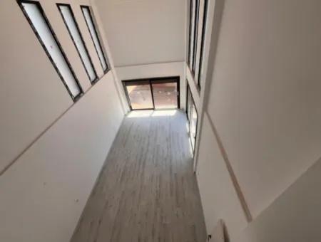 Neubau 2 1 Villa Zum Verkauf In Seferihisar Mit Großem Garten