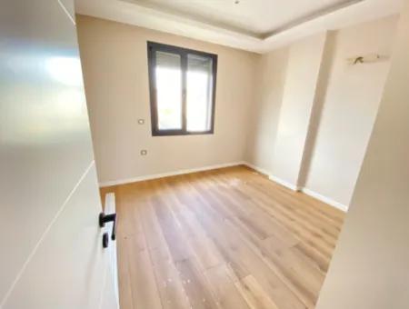 300M2 Unabhängiger Garten 3 In 1 Villa Zum Verkauf In Doganbey
