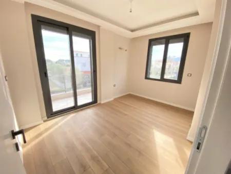 300M2 Unabhängiger Garten 3 In 1 Villa Zum Verkauf In Doganbey