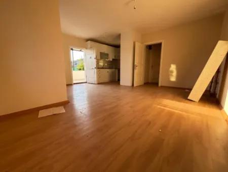 Freistehender Parkplatz Garten 4 1 Triplex Zum Verkauf In Doğanbey