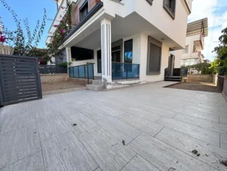 3 1 Villa Zum Verkauf In Doğanbey Mit 500 M Parkplatz Garten
