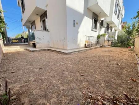 3 1 Villa Zum Verkauf In Doğanbey Mit 500 M Parkplatz Garten