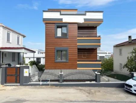 4 1 Villa Zum Verkauf Mit Meerblick Eigentumswohnung In Doğanbey