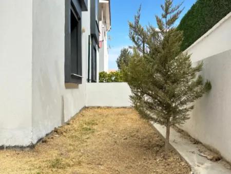 4 1 Villa Zum Verkauf Mit Meerblick Eigentumswohnung In Doğanbey