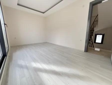 4 1 Villa Zum Verkauf Mit Meerblick Eigentumswohnung In Doğanbey