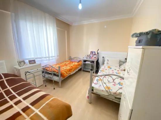 İzmir Seferihisar Im Viertel Mersin-gebiet Geräumige 2+1 Wohnung Mit Garten Zu Verkaufen