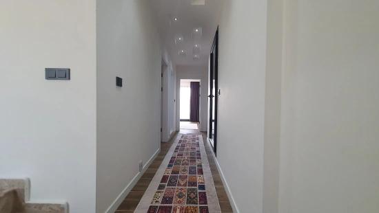 3+1 Villa Mit Pool Und Garten Am Meer In Seferihisar Payamlı Zu Verkaufen