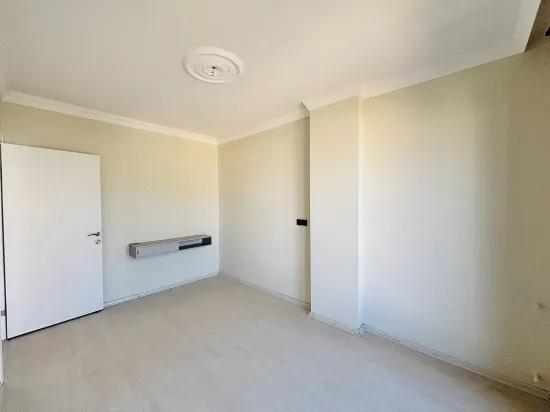 In İzmir Seferihisar Cumhuriyet Viertel Mit Gemeinsamem Eingang 3+1 Zu Verkaufen Freistehende Villa