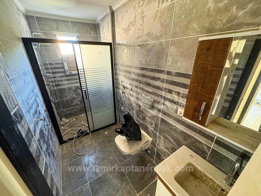 Centrally Located 2+1 Villa For Sale In Payamlı Neighborhood Of Seferihisar, İzmir, Within Walking Distance To The Sea.