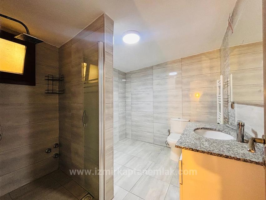 4+2 Duplex Apartment For Sale In Turabiye Neighborhood, Seferihisar, Izmir