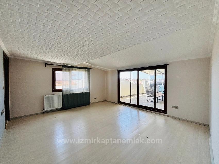 4+2 Duplex Apartment For Sale In Turabiye Neighborhood, Seferihisar, Izmir
