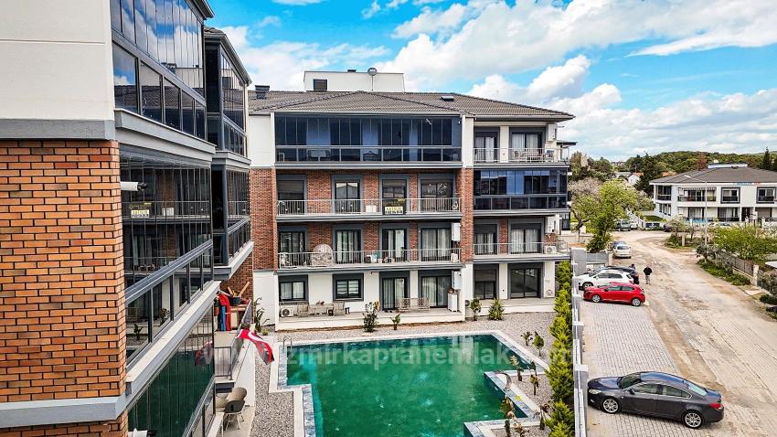 Located In A Gated Community With A Swimming Pool And Security Cameras In Çolakibrahim Bey Neighborhood, Seferihisar, İzmir.