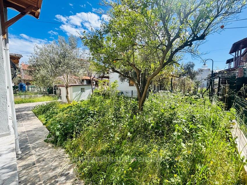 3+1 Villa For Sale In Payamlı Neighborhood, Seferihisar, İzmir, 200M From The Sea, With A Large Garden