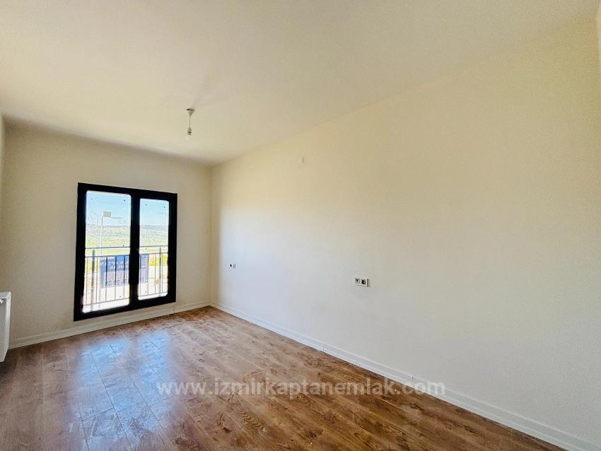 3+1 Mid-Floor Apartment For Rent In İzmir Seferihisar Toki 3Rd Stage Project