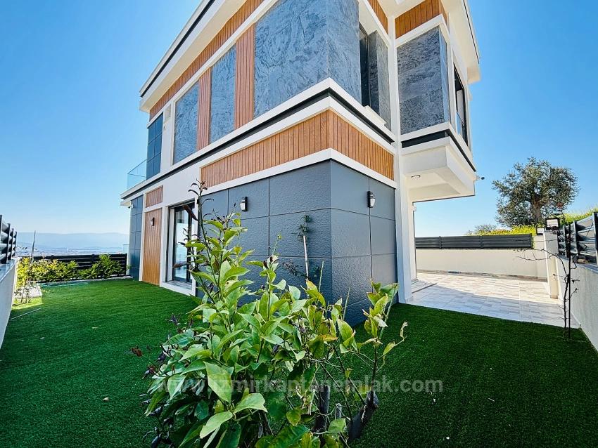 Ultra Luxury 3+1 Villas With Full Sea View In Atatürk Neighborhood, Seferihisar, Izmir