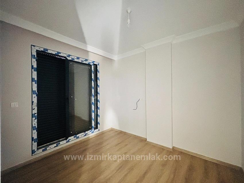 2+1 Detached Villa With Large Garden For Sale In Cumhuriyet Neighborhood, Seferihisar, Izmir