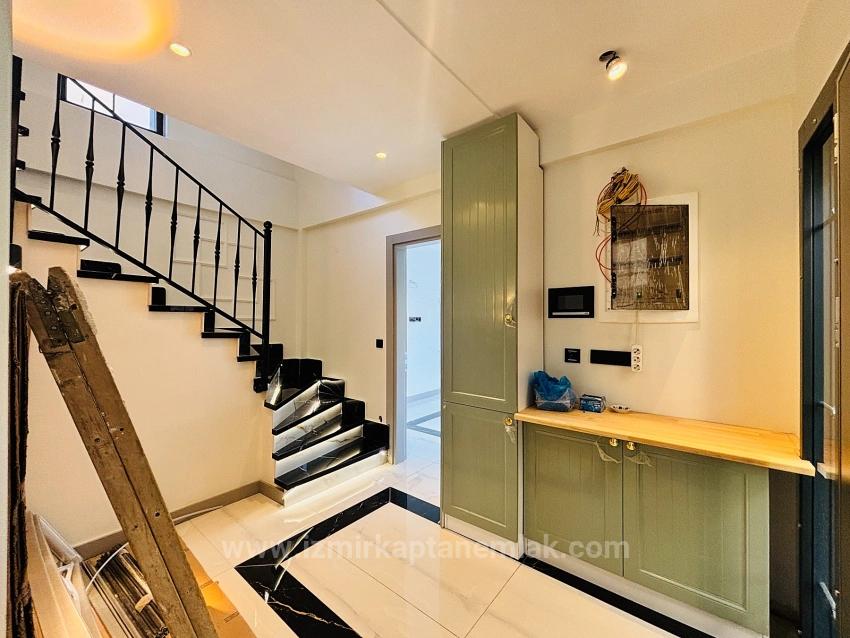 3+1 Detached House With Smart Home System And Pool, 100M From The Sea In Gümüldür Neighborhood, Menderes, İzmir.