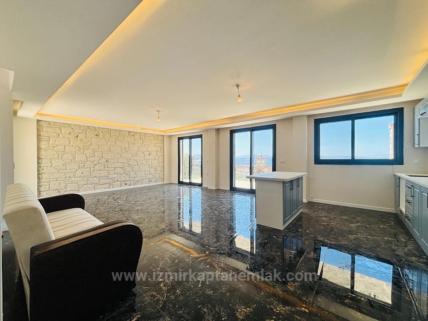 Sea View, 5+1 Detached Triplex Summer Villa With Pool In Akarca, Seferihisar, İzmir