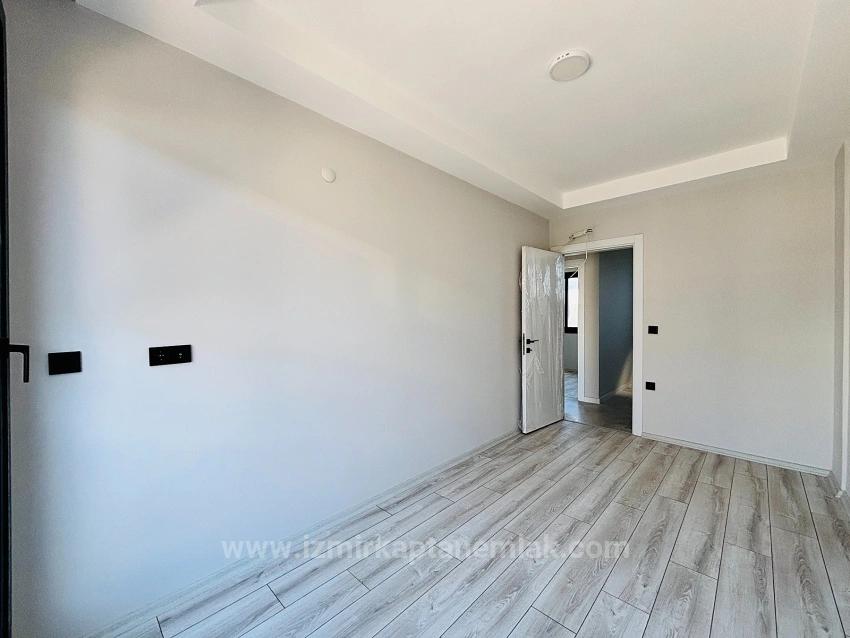 Semi-Detached Villa For Sale In Payamlı Neighborhood, Seferihisar, İzmir, 350M From The Sea, 3+1 Layout.